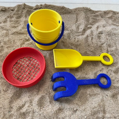 Beach Day Sensory Bin