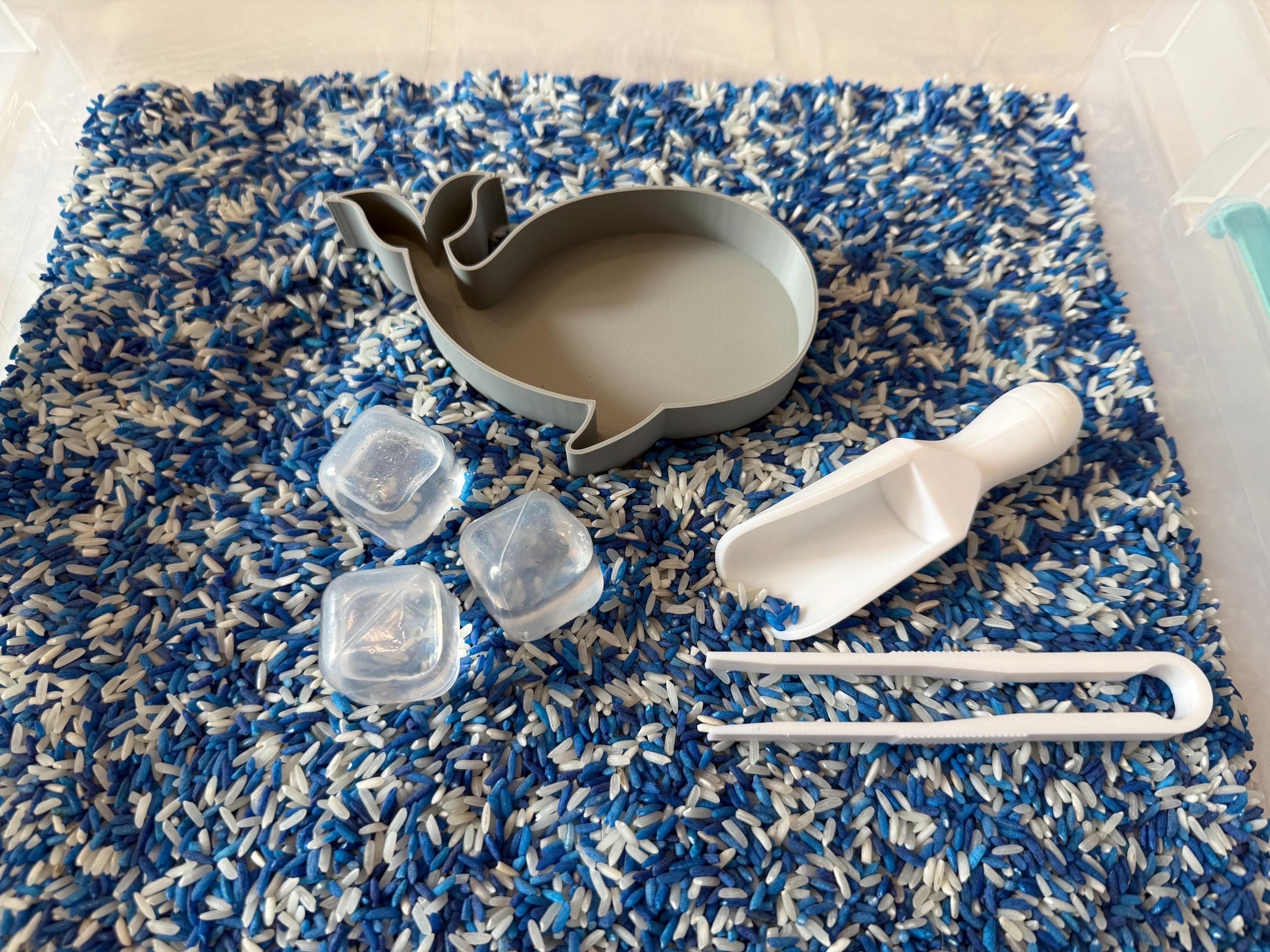 Montessori Arctic Adventure Sensory Bin – Interactive Play Kit for Kids | Fine Motor Skills | Pretend Play | Flisat Filler | Busy Bin