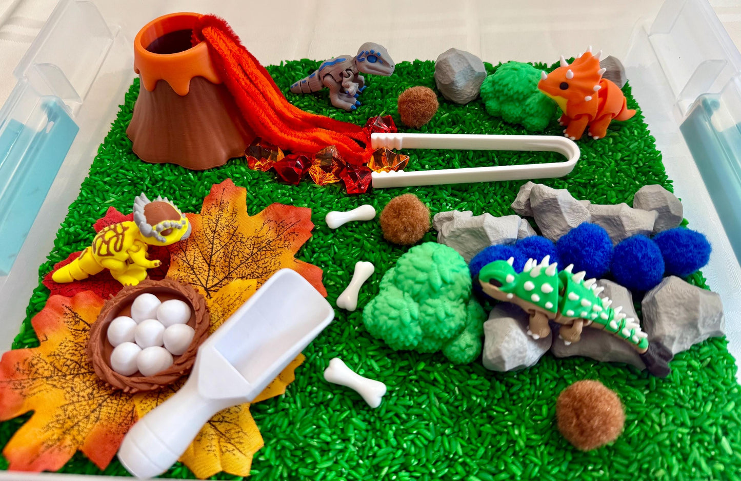 Dinosaur Adventure Sensory Bin – Montessori Jurassic Activity Kit | STEM Learning & Pretend Play Toy | Flisat Filler | Busy Bin