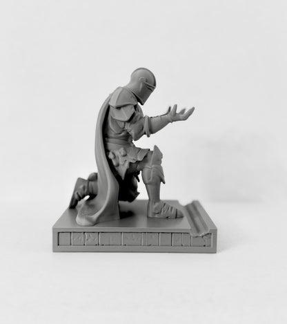 Medieval Knight Pen Holder - Cool Desk Organizer & Office Decor Gift