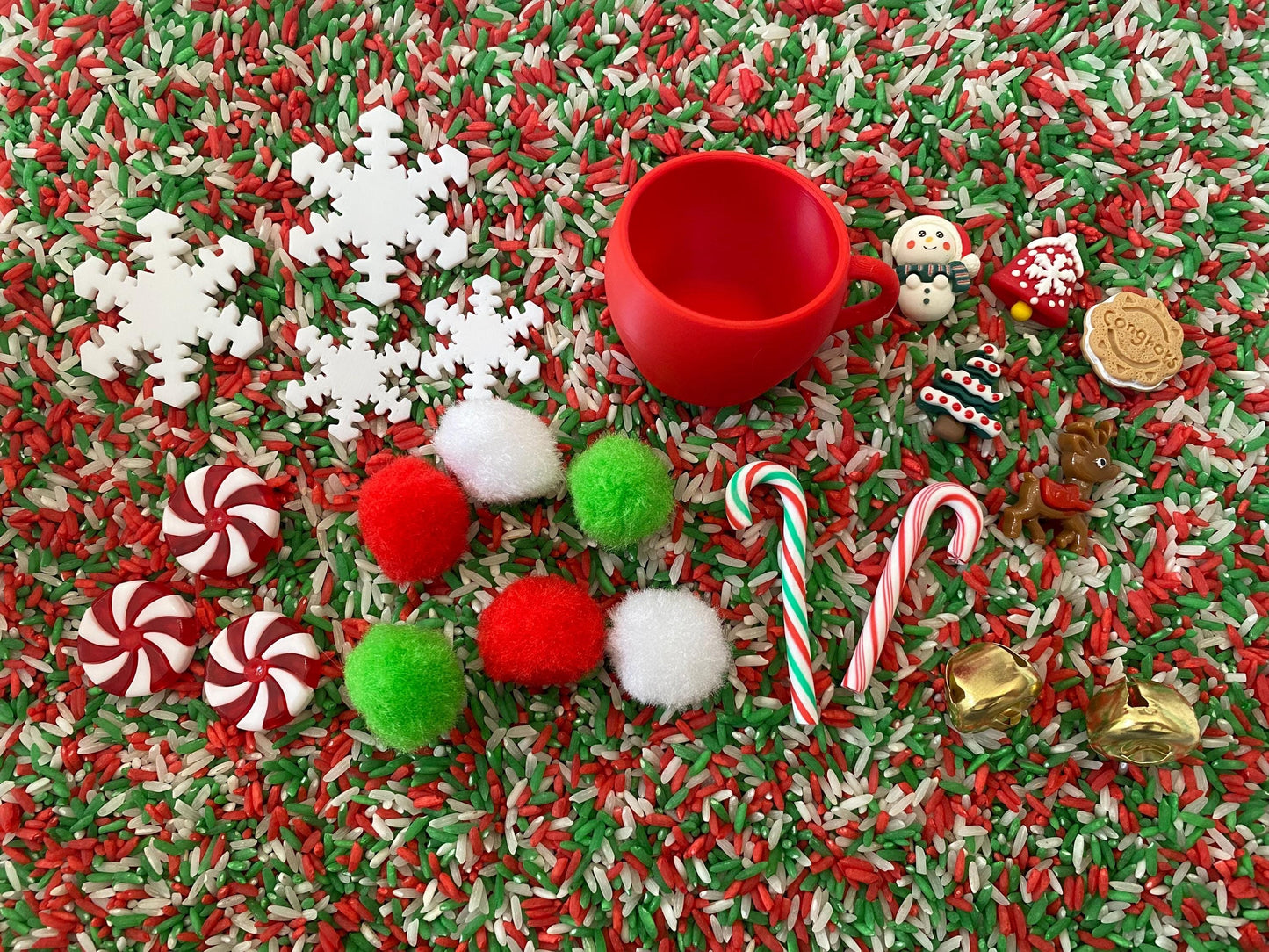 Christmas Sensory Bin - Montessori Play Kit for Kids | Pretend Play | Flisat Filler | Busy Bin