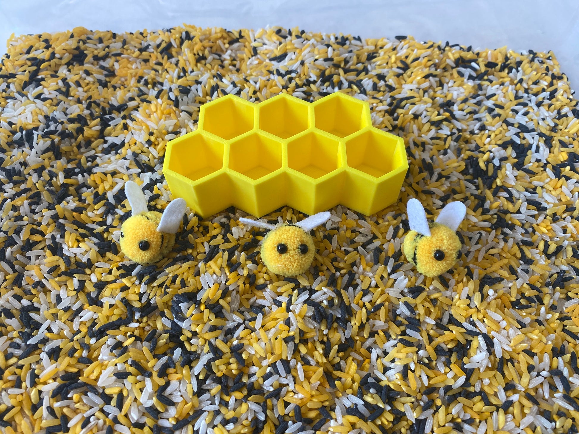 Montessori Spring Bee Sensory Bin - Interactive Play Kit for Kids | Pretend Play | Flisat Filler | Busy Bin