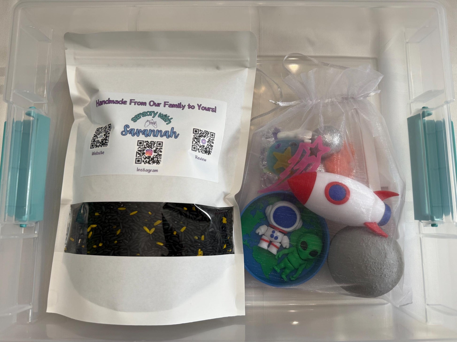 Outer Space Sensory Bin – Montessori Galaxy Play Kit | Planets, Rocket, Astronauts & Aliens – STEM Activity | Flisat Filler | Busy Bin