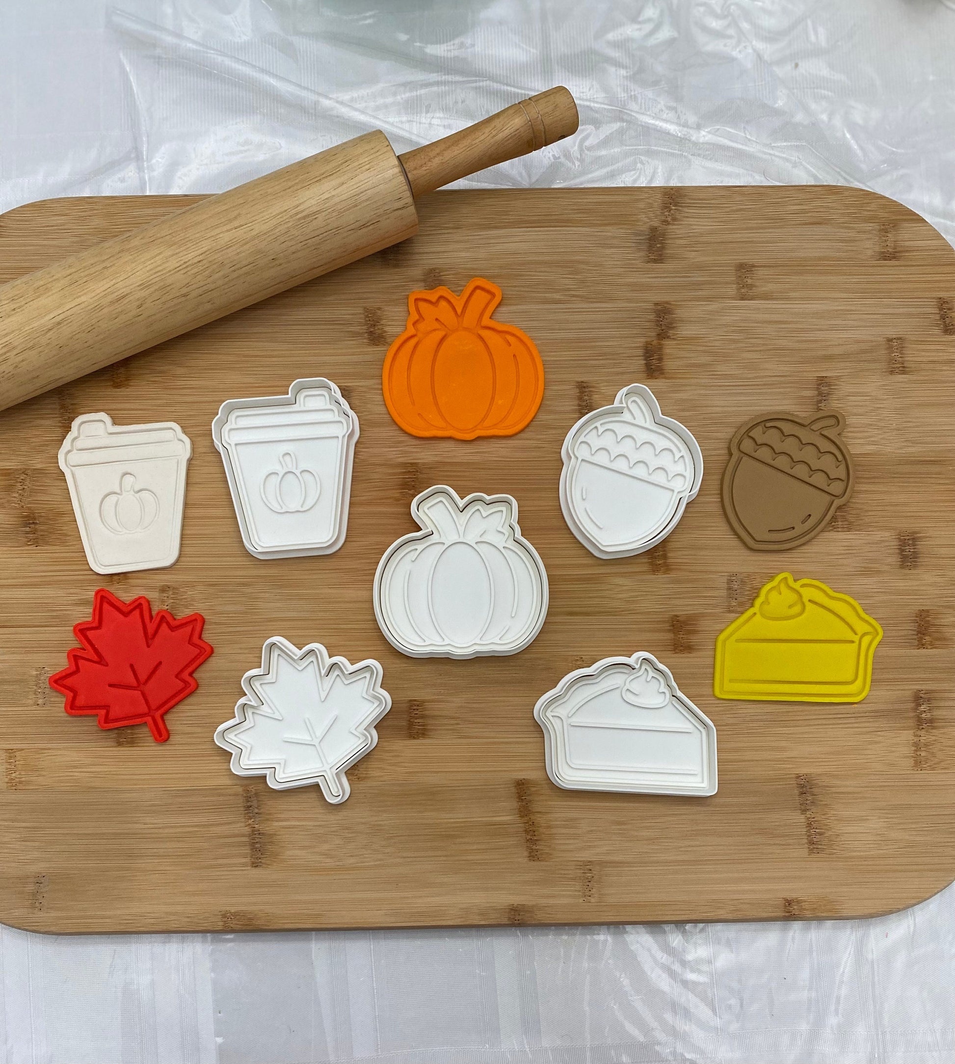 Thanksgiving and Fall Cookie Cutters & Embosser/Stamp Set – Pumpkin, Leaf, Acorn, Latte, Pie – Autumn Baking Fun with Fondant and Playdough!